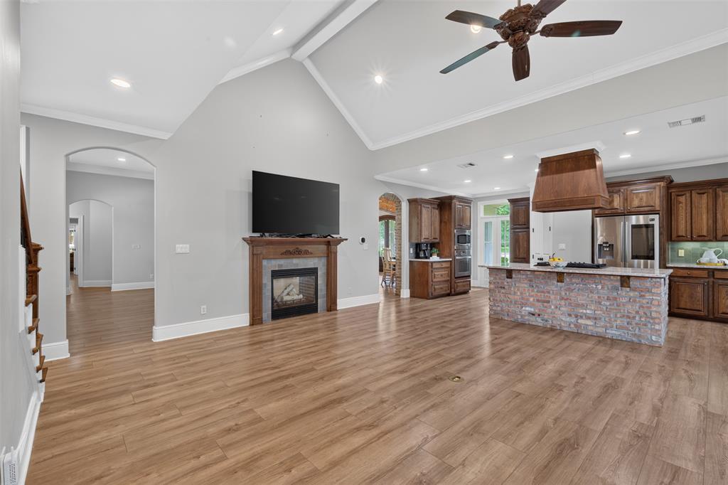 2910 Long Lake Drive Property Photo 11