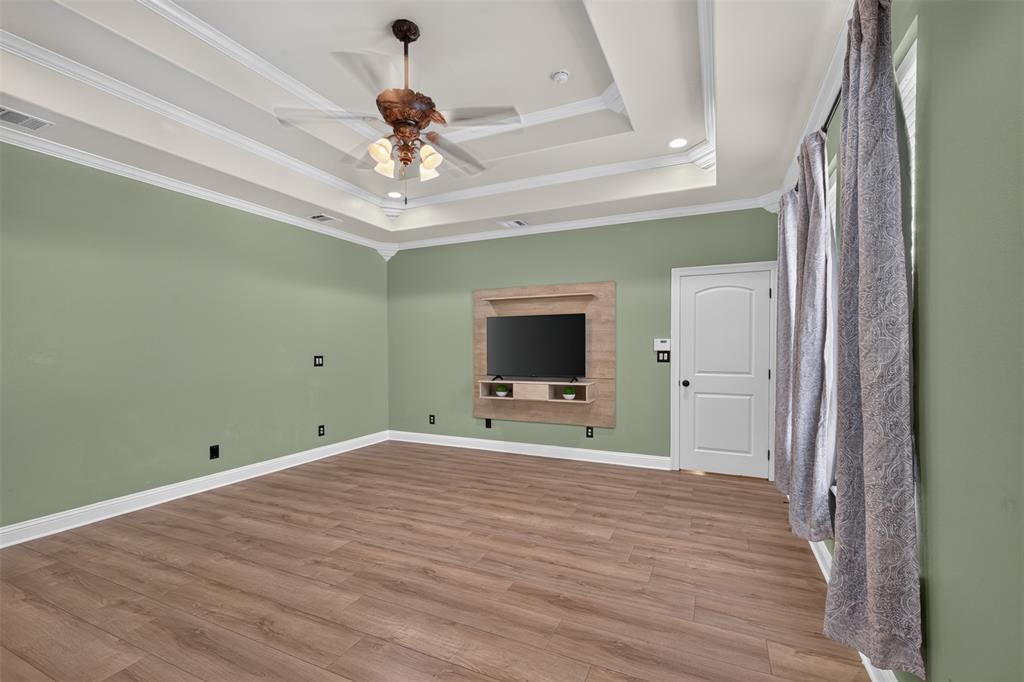 2910 Long Lake Drive Property Photo 16