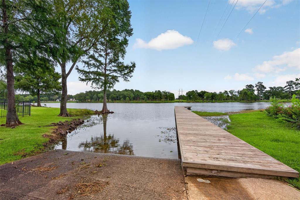 2910 Long Lake Drive Property Photo 40