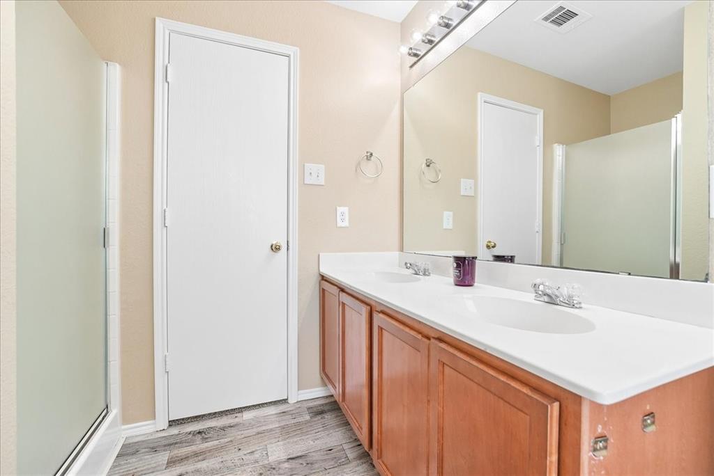 1002 James Donald Lane Property Photo 22