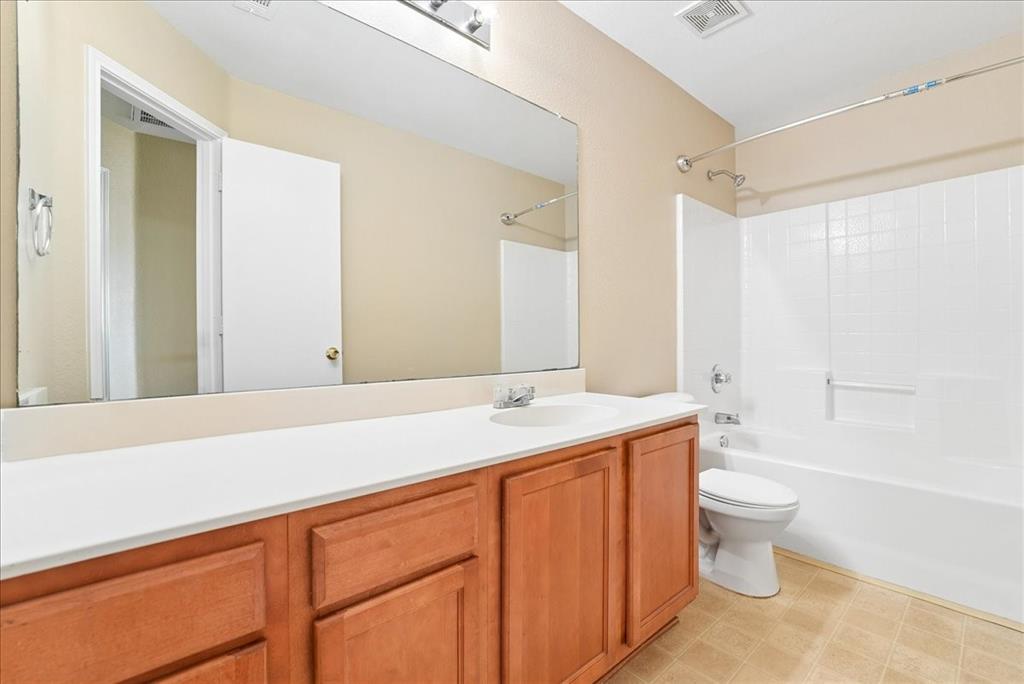 1002 James Donald Lane Property Photo 24