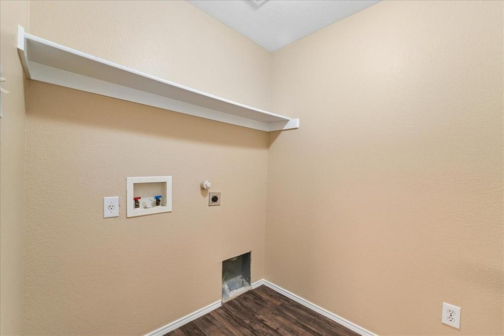 1002 James Donald Lane Property Photo 26