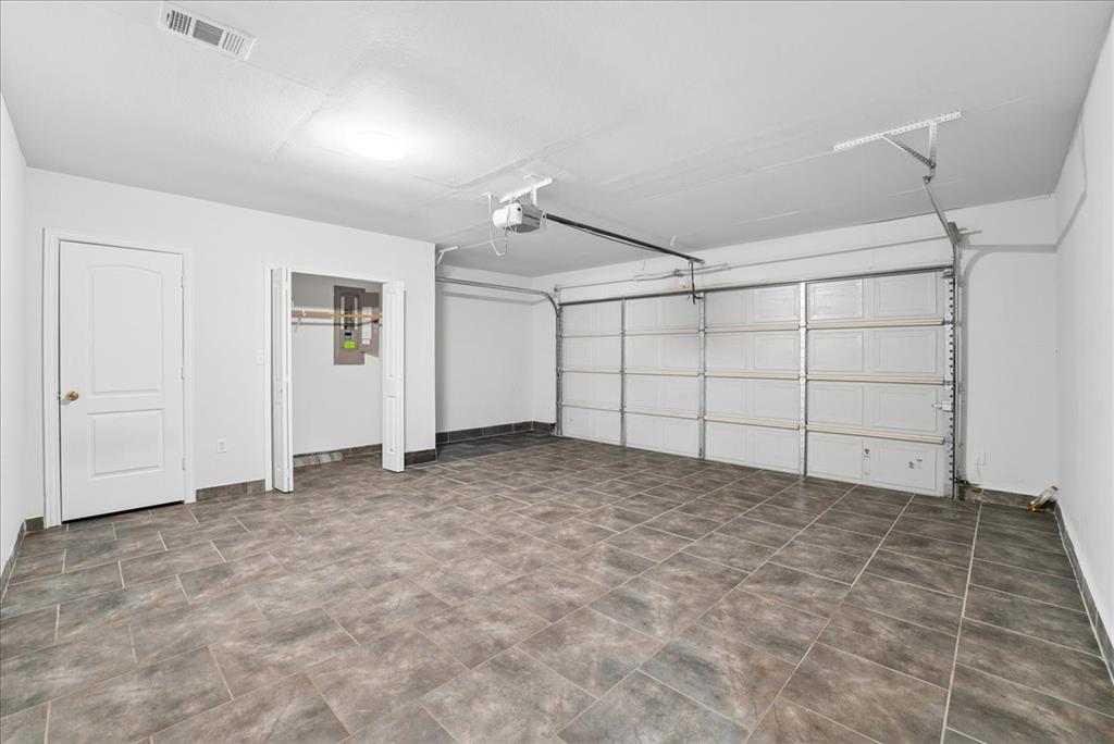 1002 James Donald Lane Property Photo 27
