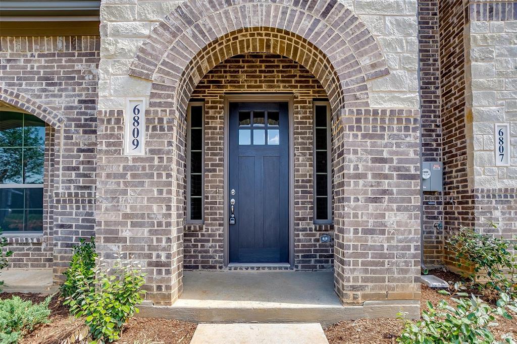 6912 Houndstooth Place Property Photo 6
