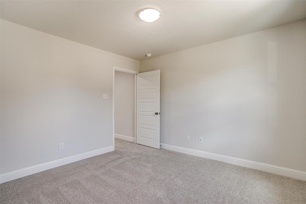 6912 Houndstooth Place Property Photo 22