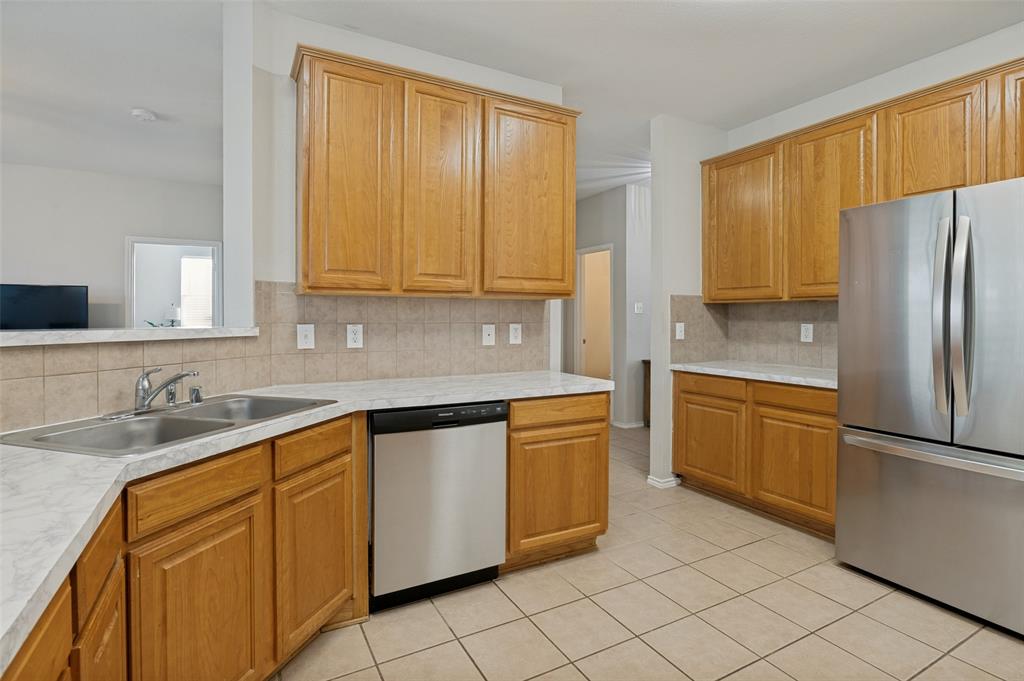 4629 Indian Rock Drive Property Photo 8