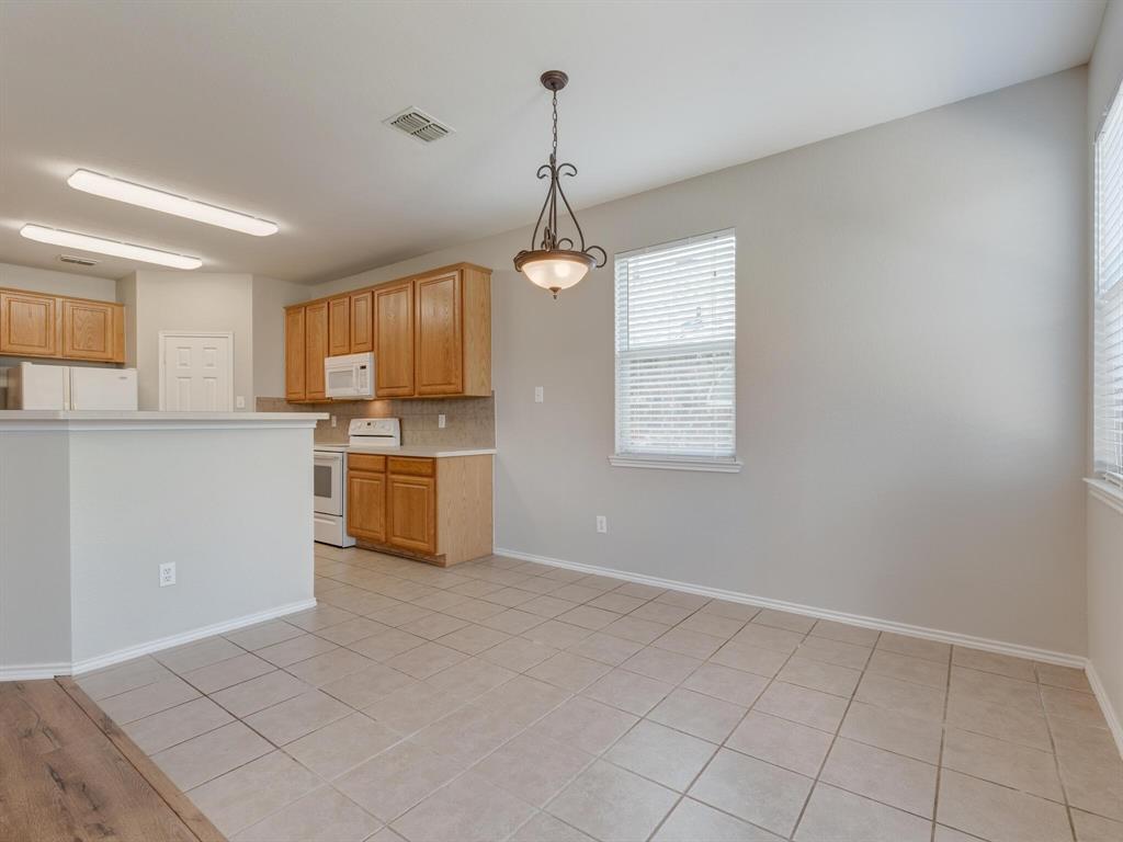 4629 Indian Rock Drive Property Photo 10
