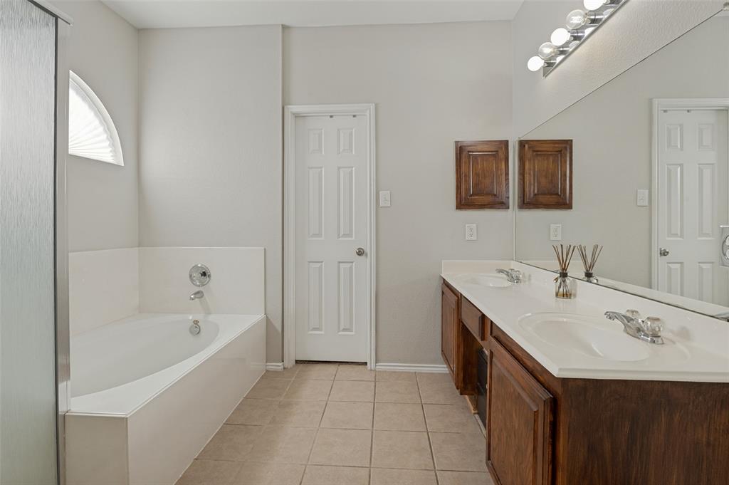 4629 Indian Rock Drive Property Photo 20