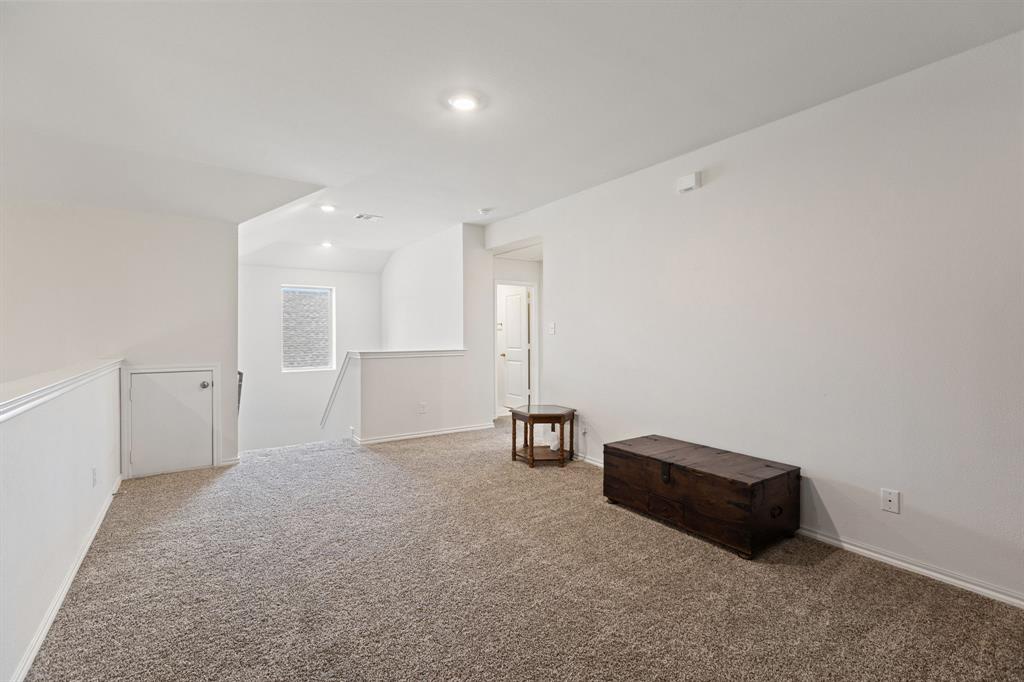 1012 Euston Street Property Photo 22