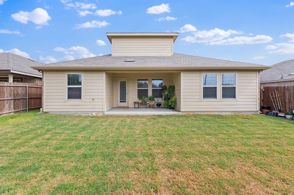 1012 Euston Street Property Photo 28
