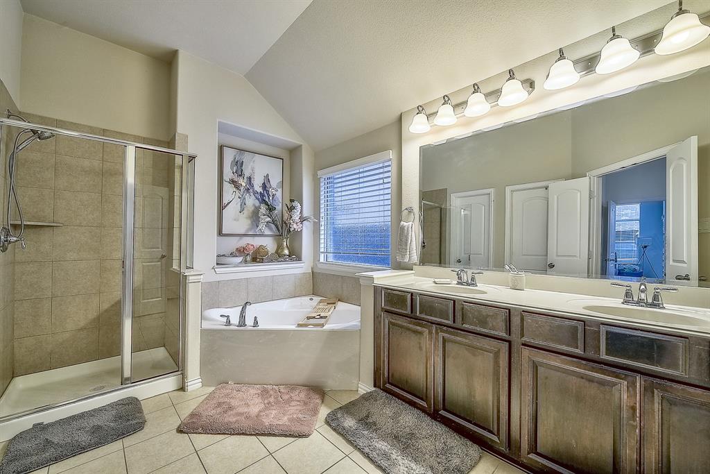 3904 Deer Lake Drive Property Photo 21