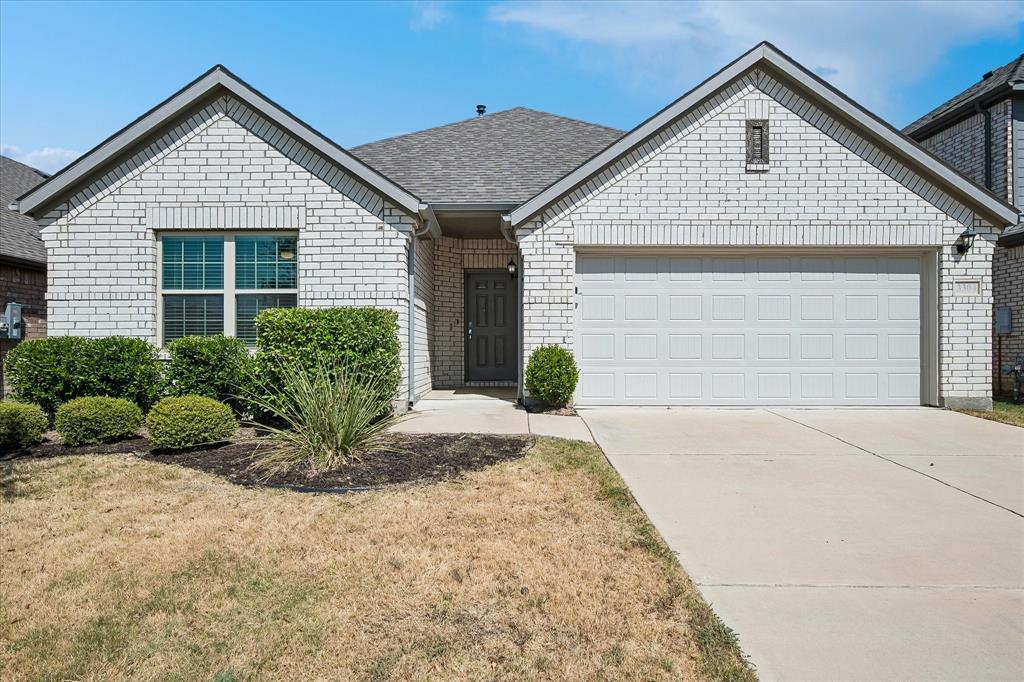 3304 Macaw Road Property Photo 1