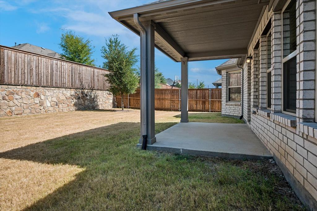 3304 Macaw Road Property Photo 24