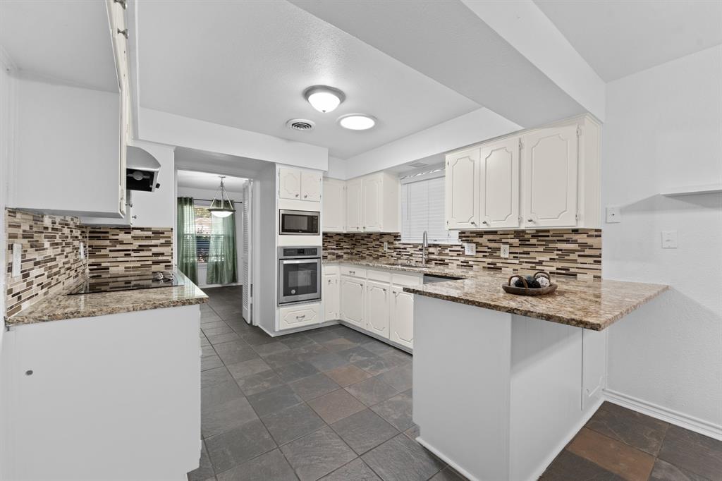 1807 Holm Oak Street Property Photo 11