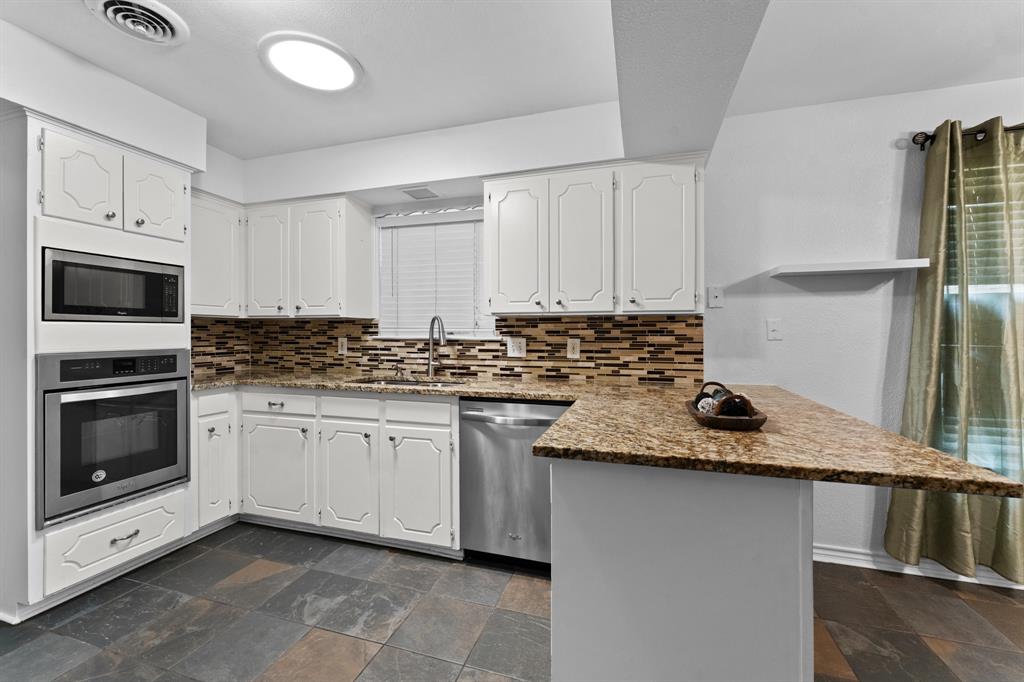 1807 Holm Oak Street Property Photo 12