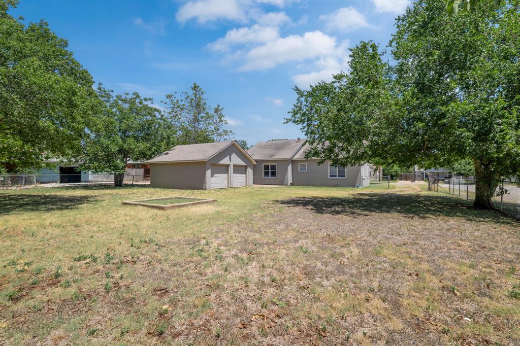 805 S Tyler Street Property Photo 32