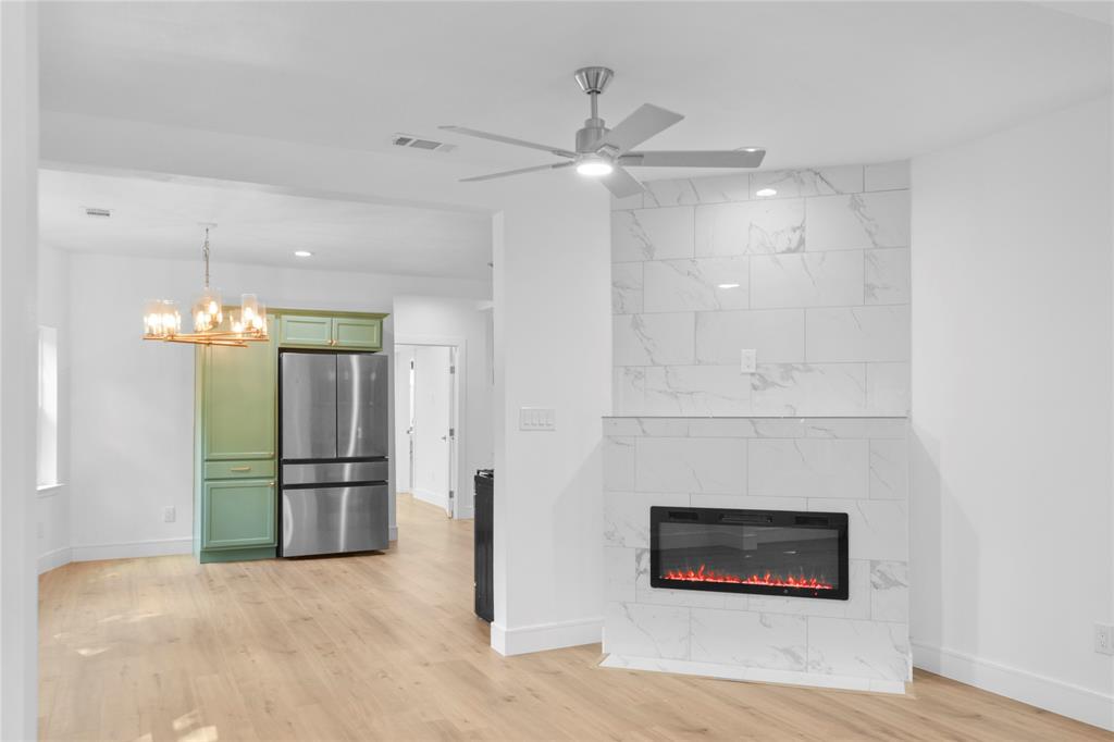 3400 Spence Street Property Photo 6