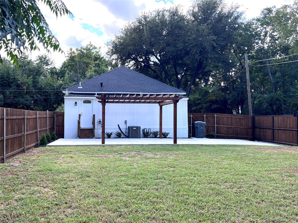 3400 Spence Street Property Photo 39