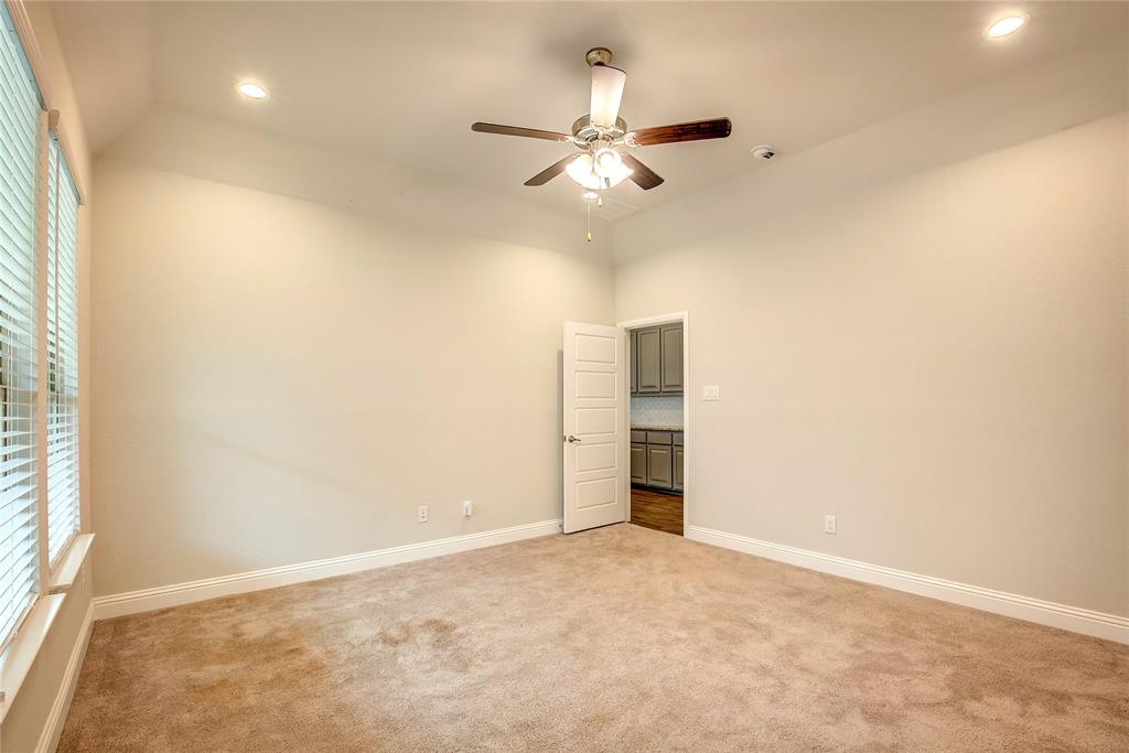 820 10th Street Property Photo 38