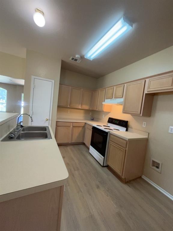 1824 Mcneely Street Property Photo 2