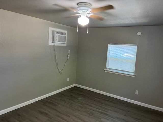 1513 Panhandle Street B Property Photo 2