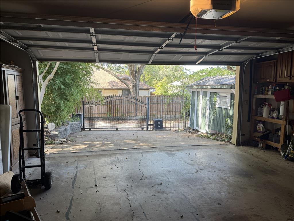 9918 Chimney Hill Lane Property Photo 39