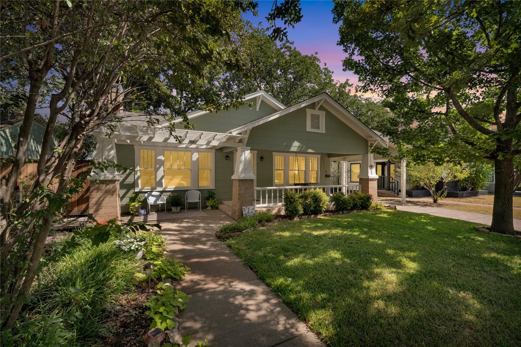 4532 Pershing Avenue Property Photo 4