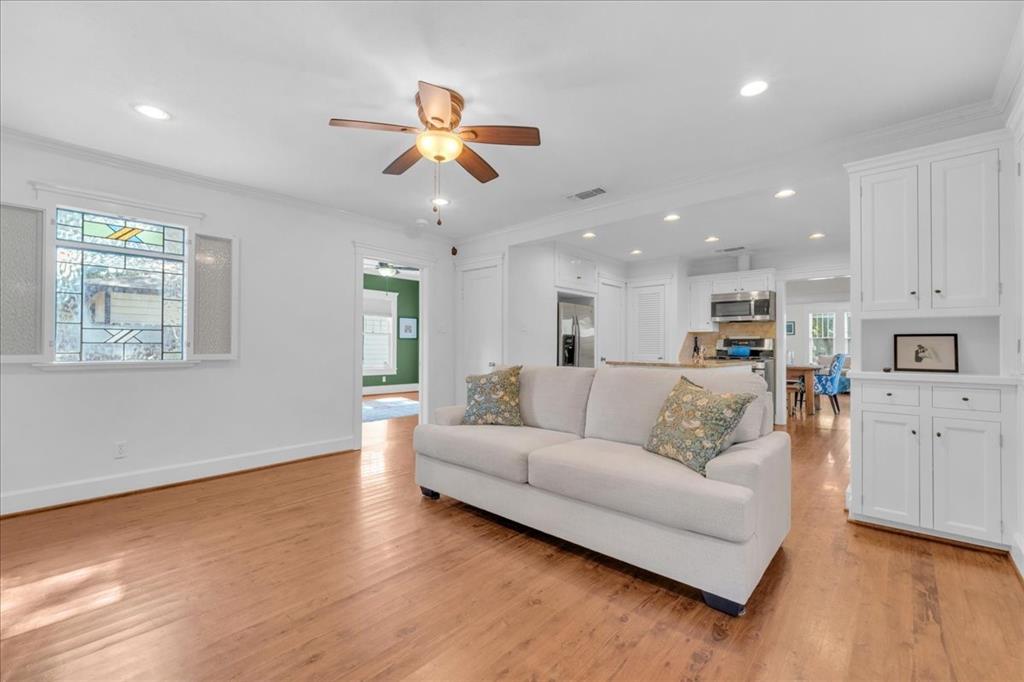 4532 Pershing Avenue Property Photo 16