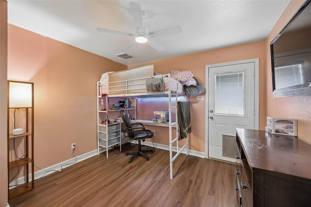 340 Austin Street Property Photo 20
