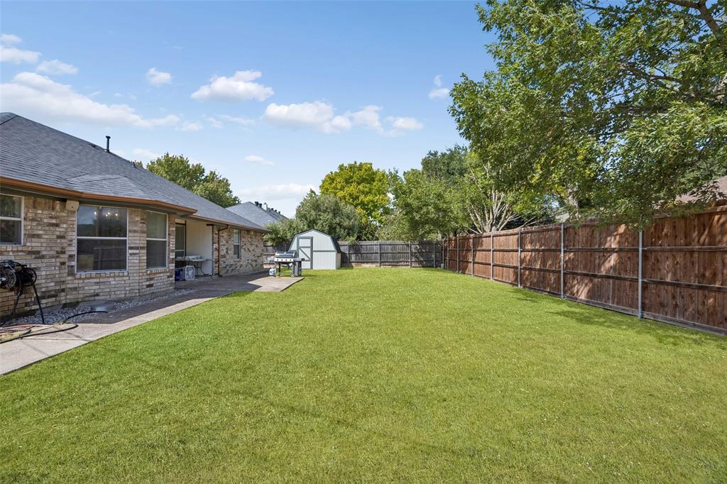 340 Austin Street Property Photo 22
