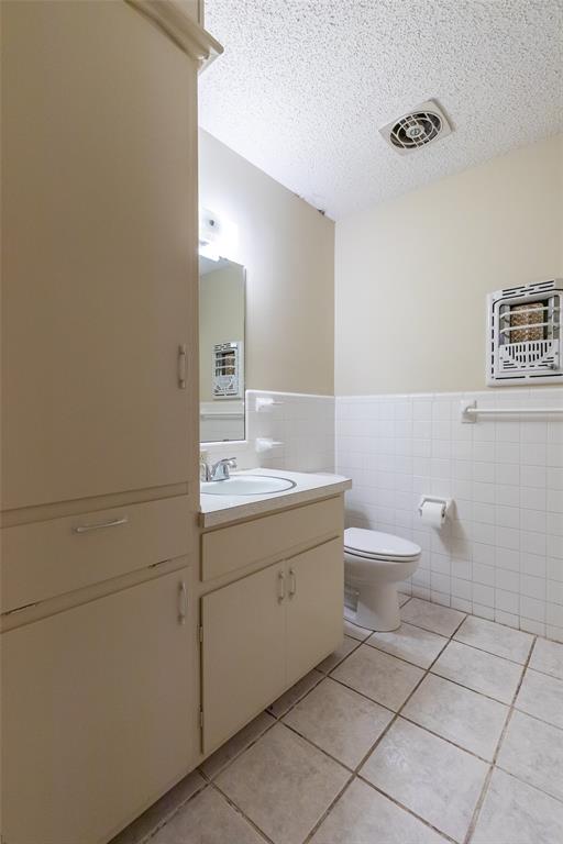 112 Cherry Property Photo 5