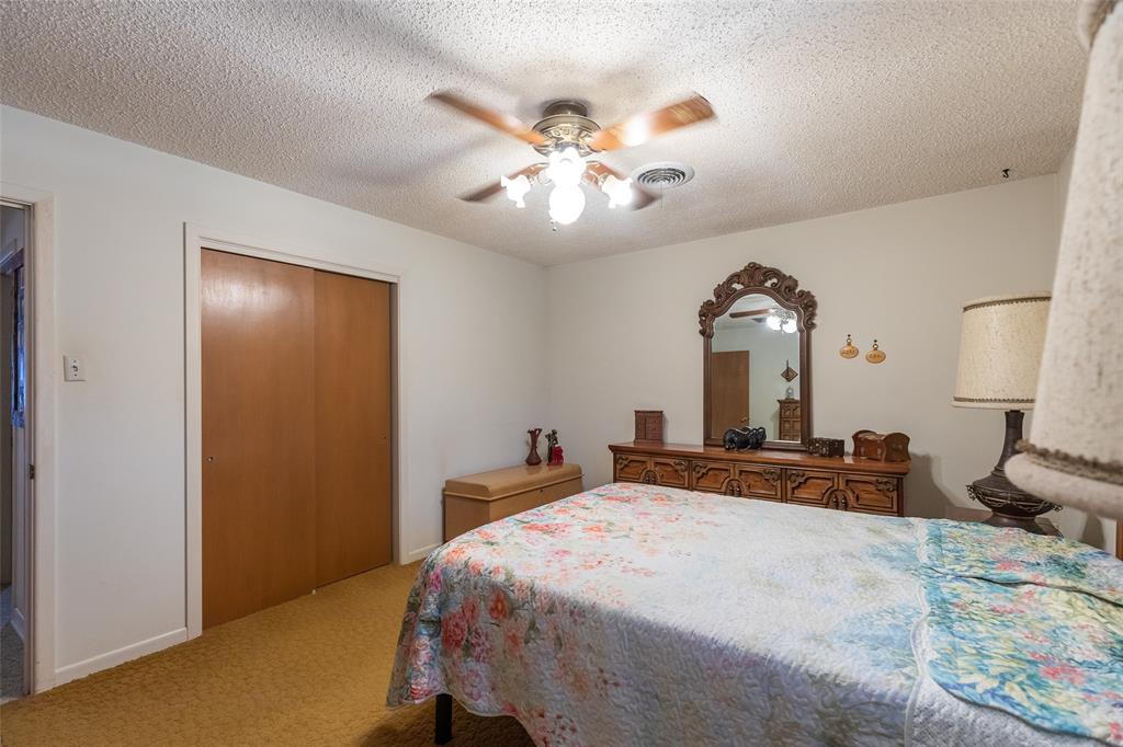112 Cherry Property Photo 9