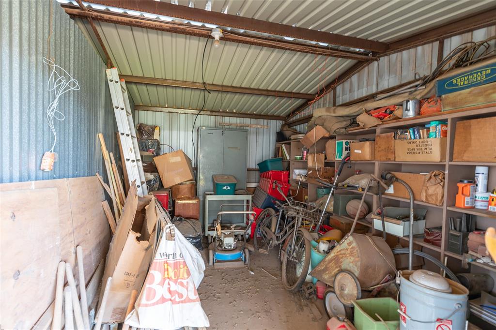 112 Cherry Property Photo 15