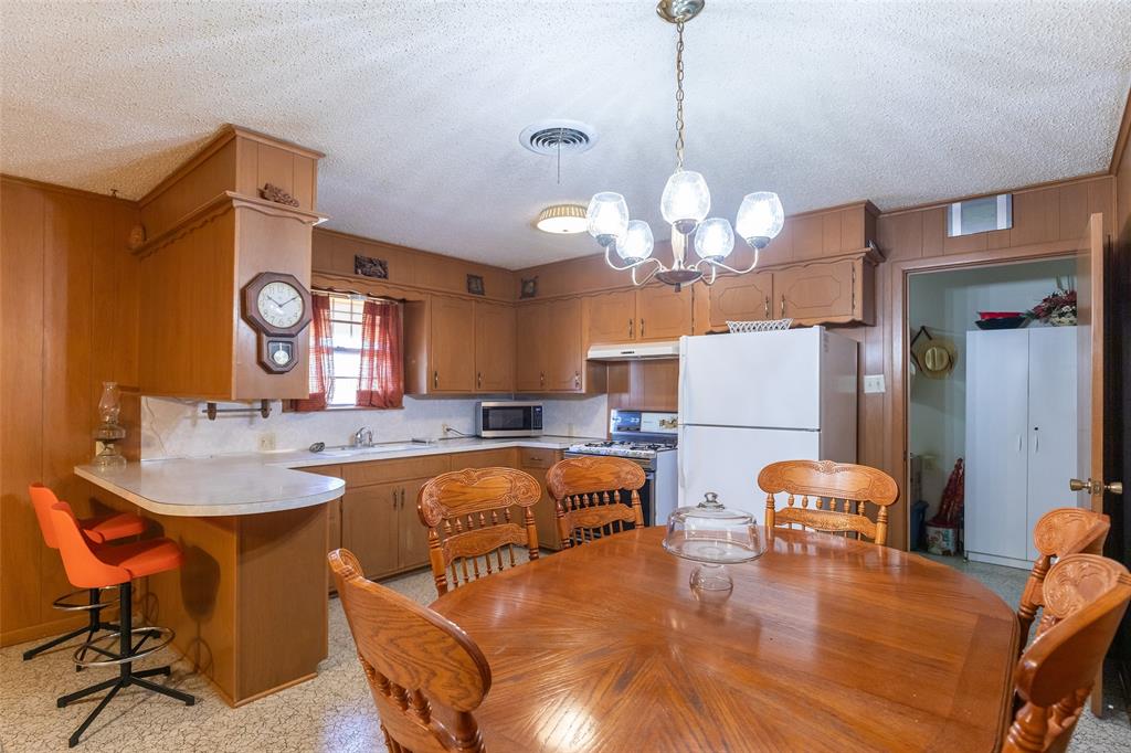 112 Cherry Property Photo 20