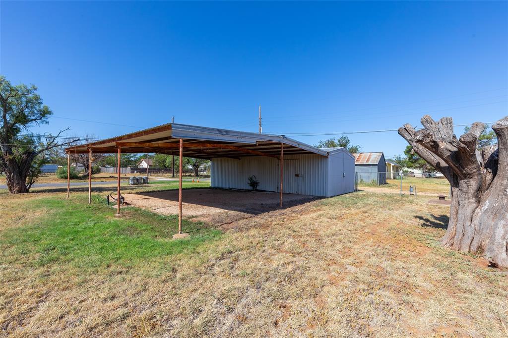 112 Cherry Property Photo 26
