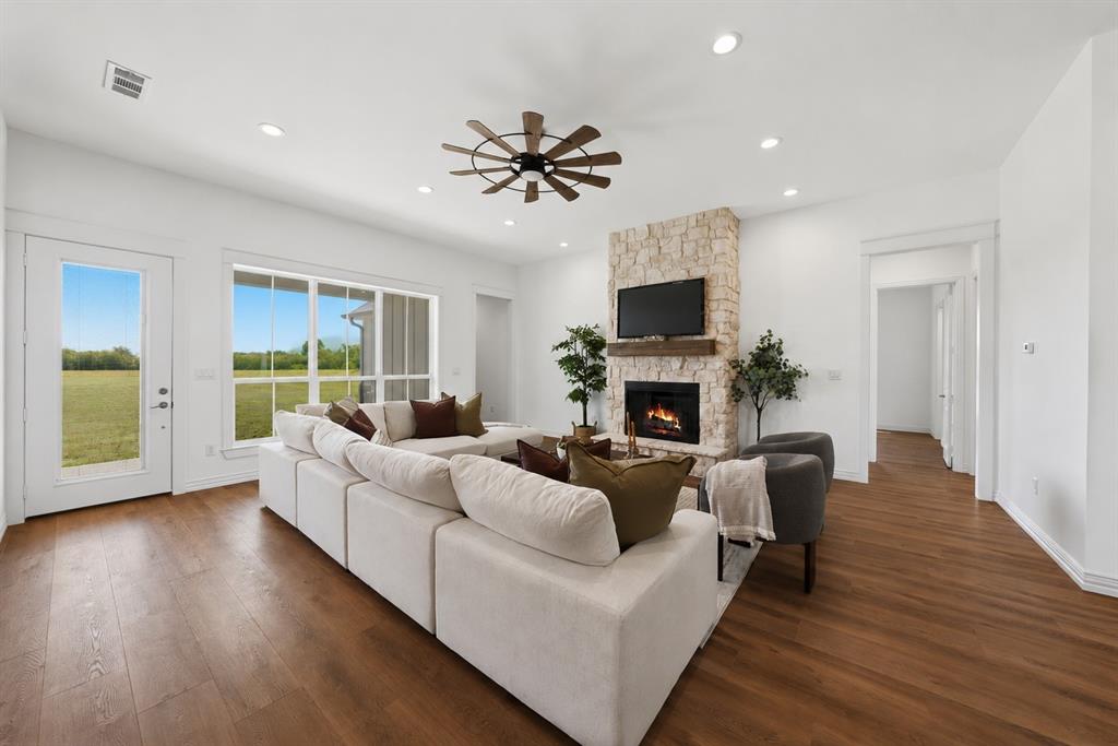 13929 Jackson Road Property Photo 13