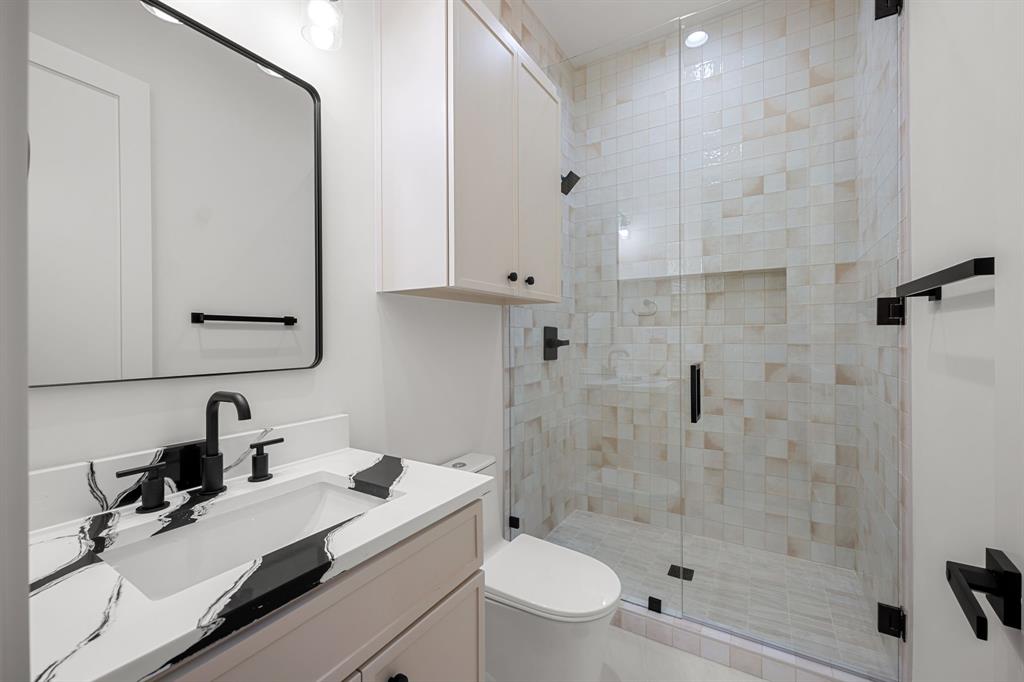 8902 San Leandro Drive Property Photo 35