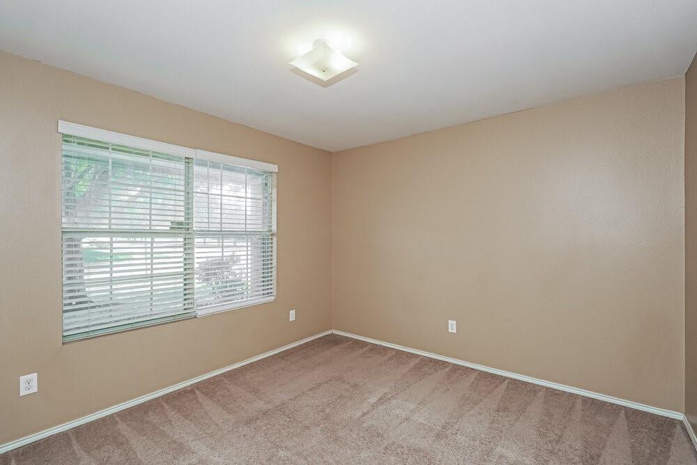 Address Unavailable Property Photo 13