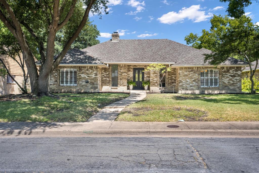 10115 Laingtree Drive Property Photo 1