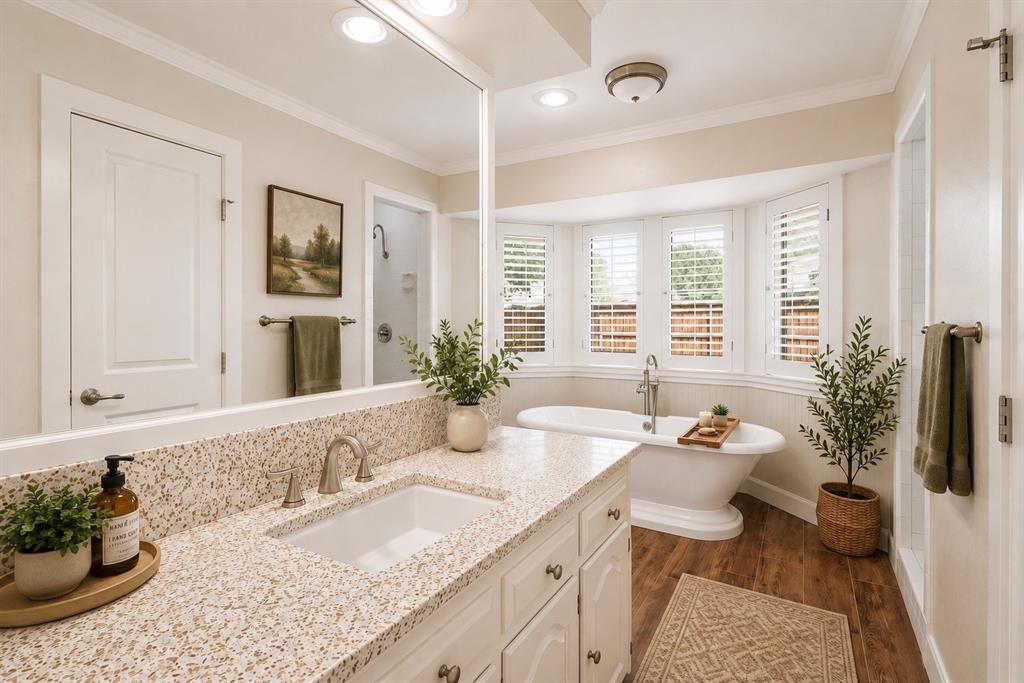 10115 Laingtree Drive Property Photo 5