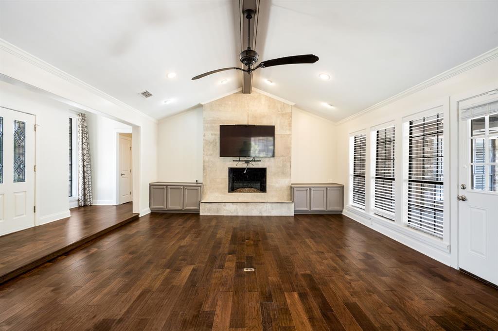 10115 Laingtree Drive Property Photo 7