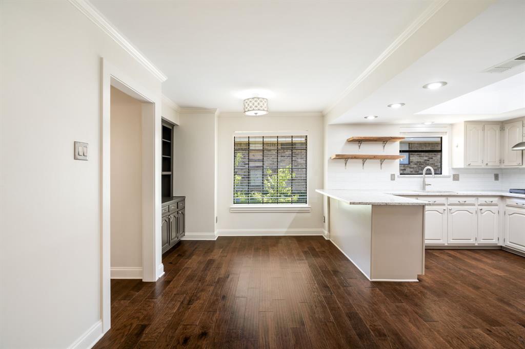 10115 Laingtree Drive Property Photo 12