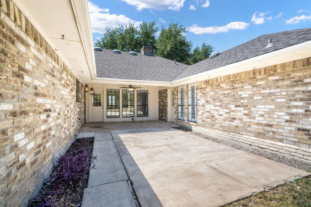 10115 Laingtree Drive Property Photo 25
