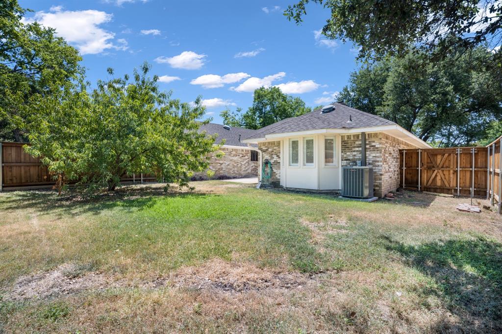 10115 Laingtree Drive Property Photo 27