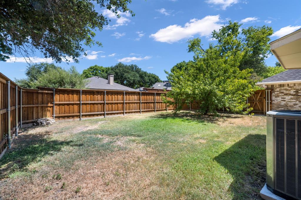 10115 Laingtree Drive Property Photo 28