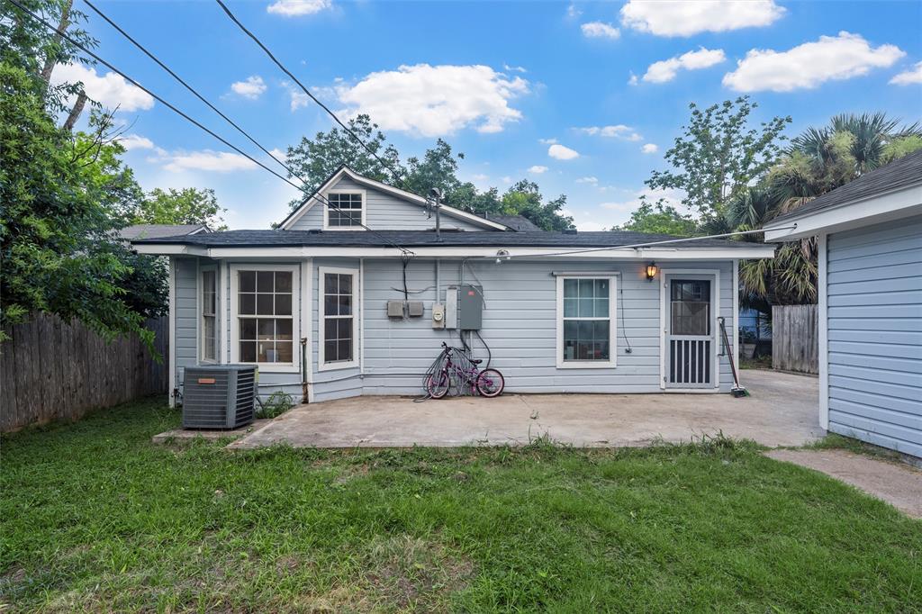 1211 S 17th Street Property Photo 4
