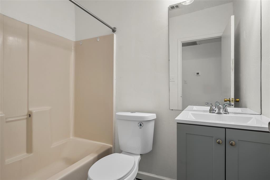 1211 S 17th Street Property Photo 10