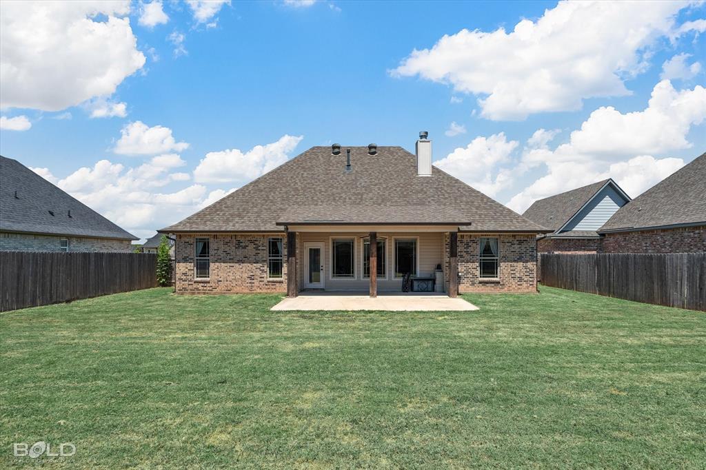 808 Durango Drive Property Photo 6