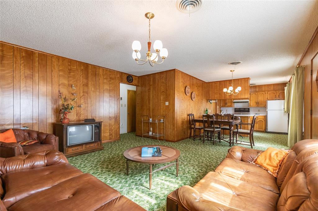 110 Cherry Property Photo 11