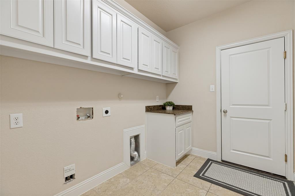 2160 Nocona Drive Property Photo 19